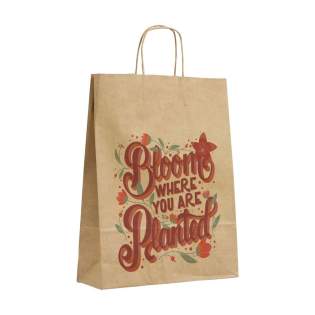 Stevige papieren geschenktas in A3-formaat, ideaal voor promotionele acties, beurzen of als winkelverpakkingen. Voorzien van korte, sterke, papiergedraaide draaglussen, een zijvouw en gevouwen bodem voor extra gebruiksgemak. De voor- en achterzijde zijn volledig te personaliseren met een full colour print – budgetvriendelijke, een praktische én opvallende drager van je merk. 100% recyclebaar. Leverbaar in wit en bruin.