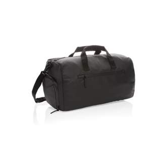 Be effortlessly stylish when carrying this all black PU weekend bag. This bag holds a roomy compartment for all your gear for a short break. Cabin approved size. PVC free.<br /><br />PVC free: true