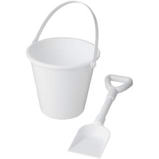 A beach essential made from post-consumer recycled plastic. The bucket and spade has a speckled finish due to the nature of the recycled material. Volume of bucket is 1250 ml. EN71 compliant. Available as matching colours, or contact us to mix and match!