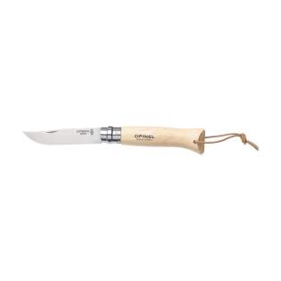 Taschenmesser der Marke Opinel. Die Klinge ist aus rostfreiem Sandvik-Stahl 12C27 gefertigt. Der Griff aus Buchenholz ist mit einer Schutzschicht aus Lack gegen Feuchtigkeit und Schmutz versehen. 95% des Holzes stammt von französischen, nachhaltig geführten Betrieben. Am Griff ist eine Lederkordel angebracht. Geöffnet hat das Messer eine Länge von 19 cm. Gesichert mit einer Virobloc®-Verriegelung. Dieses Messer ist ideal für Picknick und Grillabende, aber auch zum Angeln oder für andere Aktivitäten im Freien. Ein alltagstaugliches Taschenmesser, das man wirklich für alles nutzt. Made in France. Beachten Sie, dass möglicherweise lokale Vorschriften für den Besitz und / oder das Tragen von Messern oder Multitools in der Öffentlichkeit gelten. Taschenmesser der Marke Opinel. Die Klinge ist aus rostfreiem Sandvik-Stahl 12C27 gefertigt. Der Griff aus Buchenholz ist mit einer Schutzschicht aus Lack gegen Feuchtigkeit und Schmutz versehen. 95% des Holzes stammt von französischen, nachhaltig geführten Betrieben. Am Griff ist eine Lederkordel angebracht. Geöffnet hat das Messer eine Länge von 19 cm. Gesichert mit einer Virobloc®-Verriegelung. Dieses Messer ist ideal für Picknick und Grillabende, aber auch zum Angeln oder für andere Aktivitäten im Freien. Ein alltagstaugliches Taschenmesser, das man wirklich für alles nutzt. Made in France. Beachten Sie, dass möglicherweise lokale Vorschriften für den Besitz und / oder das Tragen von Messern oder Multitools in der Öffentlichkeit gelten.