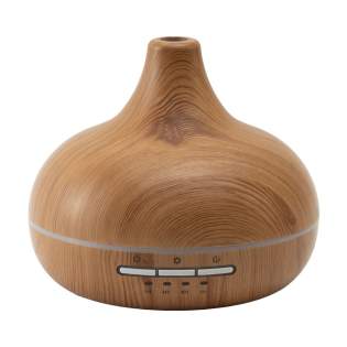 Mit dem Grundig Aroma Diffuser LED schaffen Sie eine beruhigende Atmosphäre in Ihrem Zuhause oder Büro. Dieser ABS-Diffusor mit attraktivem Holzprint verbreitet Düfte und befeuchtet die Luft für eine frische und entspannende Umgebung. Geeignet für ätherische Öle (nicht im Lieferumfang enthalten). Mit 7-farbiger LED-Beleuchtung, Timer und Wasserbehälter mit 350 ml Fassungsvermögen. Eingang 5V/1A Typ-C. Inklusive USB-A/USB-C-Kabel (150 cm) und Gebrauchsanweisung. Pro Stück in einer FSC® zertifizerten Kraftkarton. Mit dem Grundig Aroma Diffuser LED schaffen Sie eine beruhigende Atmosphäre in Ihrem Zuhause oder Büro. Dieser ABS-Diffusor mit attraktivem Holzprint verbreitet Düfte und befeuchtet die Luft für eine frische und entspannende Umgebung. Geeignet für ätherische Öle (nicht im Lieferumfang enthalten). Mit 7-farbiger LED-Beleuchtung, Timer und Wasserbehälter mit 350 ml Fassungsvermögen. Eingang 5V/1A Typ-C. Inklusive USB-A/USB-C-Kabel (150 cm) und Gebrauchsanweisung. Pro Stück in einer FSC® zertifizerten Kraftkarton.