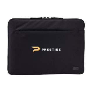 Housse robuste pour ordinateur portable de 14 pouces de la marque Case Logic. Fabriquée à partir de 71% de matériaux recyclés : extérieur en polyester 600D 100% recyclé avec revêtement déperlant sans PFAS, et doublure en polyester 150D recyclé. L'ouverture aux trois quarts, très pratique, peut être fermée par une fermeture à glissière YKK. L'attache de la fermeture éclair est composée à 86% de matériaux recyclés. Le compartiment principal est doté d'une couche de protection en mousse (10 mm d'épaisseur) qui permet de transporter un ordinateur portable en toute sécurité. La poche frontale zippée est idéale pour ranger les cordons et les petits accessoires. Les matériaux recyclés garantissent une longue durée de vie. Housse robuste pour ordinateur portable de 14 pouces de la marque Case Logic. Fabriquée à partir de 71% de matériaux recyclés : extérieur en polyester 600D 100% recyclé avec revêtement déperlant sans PFAS, et doublure en polyester 150D recyclé. L'ouverture aux trois quarts, très pratique, peut être fermée par une fermeture à glissière YKK. L'attache de la fermeture éclair est composée à 86% de matériaux recyclés. Le compartiment principal est doté d'une couche de protection en mousse (10 mm d'épaisseur) qui permet de transporter un ordinateur portable en toute sécurité. La poche frontale zippée est idéale pour ranger les cordons et les petits accessoires. Les matériaux recyclés garantissent une longue durée de vie.