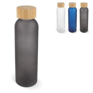 Découvrez le mélange parfait de style et de durabilité avec notre bouteille d'eau en verre de 500 ml dotée d'un charmant couvercle en bambou. Le couvercle en bambou ajoute une touche de chaleur et de nature à votre routine d'hydratation, ce qui en fa...