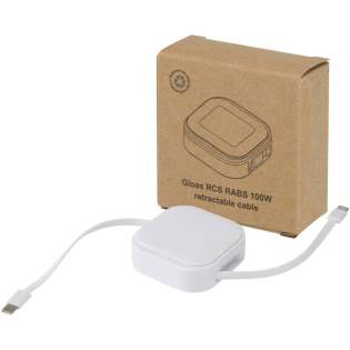 Der Gloas ist Ihr multifunktionales Lade- und Smartphone-Werkzeug aus recyceltem Kunststoff. Es verfügt über ein einziehbares 100W USB-C Kabel zum schnellen Laden und zur Datenübertragung sowie einen USB-A Adapter und einen 2-in-1 Micro-USB-/Lightning-Adapter. Das Kabel ist leistungsstark genug, um die meisten Laptops, Tablets und Smartphones schnell zu laden, und es ist außerdem kompatibel mit CarPlay und Android Auto. Im Inneren des Geräts befindet sich ein Werkzeug zum Auswerfen von SIM-Karten, Fächer für eine Nano-SIM und eine microSD-Karte sowie eine integrierte Telefonladestation. Letztere macht das Gerät ideal für Videoanrufe oder Streaming. Alles, was Sie brauchen, in einem kompakten Design.