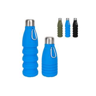 Stig is een praktische waterfles, gemaakt BPA-vrij sillicone. Ingevouwen is de fles makkelijk op te bergen in je tas, uitgevouwen heb je de beschikking over een 55cl  waterfles. Met de karabijnhaak haak je fles makkelijk aan je rugzak of tas.