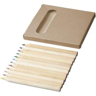 Malset mit 12 Stiften aus Pappelholz. Mit dem Kauf eines Malsets aus Holz, das aus verantwortungsvoll bewirtschafteten Wäldern stammt, unterstützen Sie nachhaltige und ethische Praktiken bei der Herstellung von Malutensilien. Verpackt in einer Kraftpapierbox. Stiftgröße: 87 x 7 mm. Achtung! Nicht für Kinder unter drei Jahren geeignet. Verschluckbare Kleinteile, Erstickungsgefahr. Malset mit 12 Stiften aus Pappelholz. Mit dem Kauf eines Malsets aus Holz, das aus verantwortungsvoll bewirtschafteten Wäldern stammt, unterstützen Sie nachhaltige und ethische Praktiken bei der Herstellung von Malutensilien. Verpackt in einer Kraftpapierbox. Stiftgröße: 87 x 7 mm. Achtung! Nicht für Kinder unter drei Jahren geeignet. Verschluckbare Kleinteile, Erstickungsgefahr.