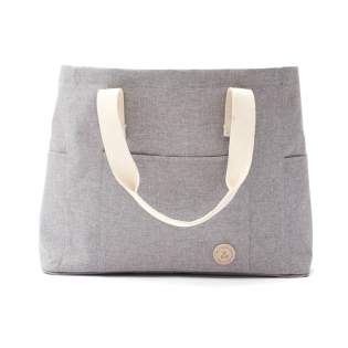 This stylish beach bag will definetly come in handy during your next trip to the beach. The bag is prepared with double handles and produced in a melange fabric accompanied with PU details which makes it as fancy as a normal bag.