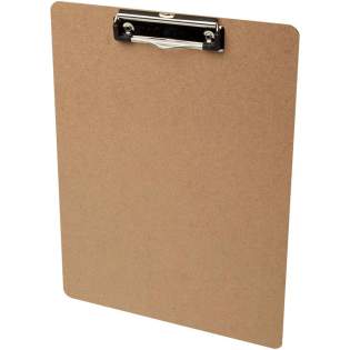 Handliches Klemmbrett aus MDF (mitteldichte Faserplatte). Die Klammer, die das Papier hält, besteht aus Eisen und PP Kunststoff. Größe 32 x 23 x 0,24 cm.