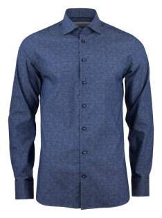 Een nieuw, subtiel maar uitgesproken indigo gekleurd paisley-patroon shirt. Draag het chic en opvallend met een stropdas, of juist casual met een pantalon—hoe dan ook blijf je de hele dag comfortabel en verzorgd dankzij onze bekende strijkvrije en natuurlijke stretchkwaliteit. Innovatie en stijl gaan hier hand in hand! Regular Fit. Een nieuw, subtiel maar uitgesproken indigo gekleurd paisley-patroon shirt. Draag het chic en opvallend met een stropdas, of juist casual met een pantalon—hoe dan ook blijf je de hele dag comfortabel en verzorgd dankzij onze bekende strijkvrije en natuurlijke stretchkwaliteit. Innovatie en stijl gaan hier hand in hand! Regular Fit.