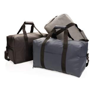 Deze weekendtas van glad PU is zowel geschikt voor dagelijkse uitstapjes naar de sportschool als voor een weekendje weg. Het heeft een boxy minimalistisch ontwerp en heeft een extern voorvak, een binnenvak en een groot hoofdvak. Aan de zijkant heeft ... Deze weekendtas van glad PU is zowel geschikt voor dagelijkse uitstapjes naar de sportschool als voor een weekendje weg. Het heeft een boxy minimalistisch ontwerp en heeft een extern voorvak, een binnenvak en een groot hoofdvak. Aan de zijkant heeft ...
