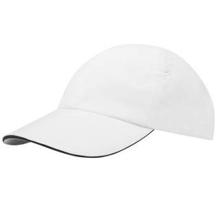 Sustainable promotional headwear. Pre-curved visor with sandwich. Laser cutting holes for ventilation. Metal buckle closure. Head circumference: 58 cm.