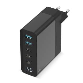 De 140W GaN Power Delivery Wall Charger met LED-display is ongelooflijk krachtig. Gebruik de Wall Charger om snel meerdere apparaten tegelijk op te laden, zoals uw notebook, smartphone, tablet en accessoires, en bekijk het real-time vermogen op het ingebouwde LED-display van de adapter. De 140W GaN Power Delivery Wall Charger met LED-display is ongelooflijk krachtig. Gebruik de Wall Charger om snel meerdere apparaten tegelijk op te laden, zoals uw notebook, smartphone, tablet en accessoires, en bekijk het real-time vermogen op het ingebouwde LED-display van de adapter.