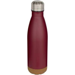 Vakuumisolierte Wasserflasche aus rostfreiem Stahl mit Korkdetails am Boden. Die doppelwandige Isolierung hält Getränke mehrere Stunden lang heiß oder kalt. Verpackt in einer Geschenkbox aus Recyclingkarton. Fassungsvermögen: 500 ml.