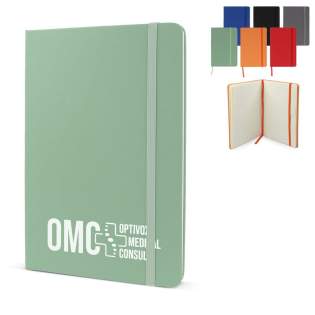 Voici notre carnet A5 avec des pages FSC ! Fabriqué à partir de matériaux R-PET/PU respectueux de l'environnement, c'est votre compagnon durable pour noter vos idées et vos notes. Chaque page que vous remplissez a un impact positif. Voici notre carnet A5 avec des pages FSC ! Fabriqué à partir de matériaux R-PET/PU respectueux de l'environnement, c'est votre compagnon durable pour noter vos idées et vos notes. Chaque page que vous remplissez a un impact positif.