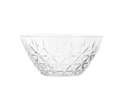 This beautiful salad bowl has the look of exclusive crystal glass, but is made of plastic which makes it much more durable. It is a great bowl that is perfect for all those occasions when you want an attractive table setting but need hard-wearing tableware - like on the boat, in the caravan, at home on the balcony, or even on the sofa in front of the TV on a Friday night as a snack bowl for the kids.