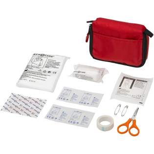 5 plasters, 4 alcohol pads, bandage, triangle bandage, 2 safety pins, 5 gauzes, and scissors in nylon pouch. EN13485 compliant.