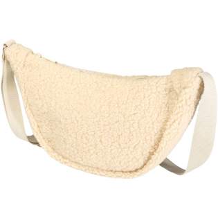The Bear sherpa crossbody bag is made from GRS certified recycled polyester. It features a spacious main compartment and with its adjustable shoulder straps it is a perfect bag for everyday use.
