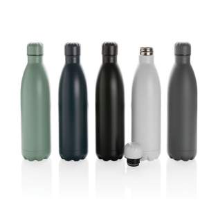 Steigern Sie Ihre tägliche Wasseraufnahme mit dieser einfarbigen, vakuumisolierten Edelstahlflasche. Die Flasche hält gekühlte Getränke bis zu 15 Stunden kalt und heiße Getränke bis zu 5 Stunden warm. Da sie in die in die meisten Getränkehalter passt... Steigern Sie Ihre tägliche Wasseraufnahme mit dieser einfarbigen, vakuumisolierten Edelstahlflasche. Die Flasche hält gekühlte Getränke bis zu 15 Stunden kalt und heiße Getränke bis zu 5 Stunden warm. Da sie in die in die meisten Getränkehalter passt...