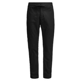 Ontdek het ultieme comfort en  een tijdloze stijl met de Freehold chino, vervaardigd uit 97% biologisch katoen en 3% elastaan voor een onberispelijke stretchkwaliteit en een moderne pasvorm. De tailleband heeft een verborgen drukknoop, een trekkoord en zij-elastieken voor extra comfort. Met twee steekzakken aan de voorkant en twee achterzakken biedt deze chino zowel stijl als functionaliteit. Met een uitgebreid assortiment aan maten, in totaal 24 verschillende maten, is er voor iedereen een perfecte pasvorm.<br />Ҩ Verpakt in een biobased, composteerbare zak.