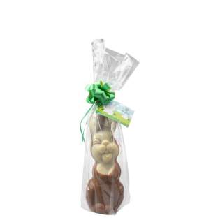 Melkchocolade paashaas ca. 500 gram voorzien van een strik in assorti kleuren en een dubbelzijdig fullcolour bedrukt kaartje Melkchocolade paashaas ca. 500 gram voorzien van een strik in assorti kleuren en een dubbelzijdig fullcolour bedrukt kaartje