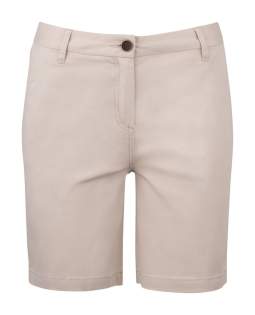 Moderne, comfortabele short in een aangenaam, zacht materiaal voor optimaal comfort en bewegingsvrijheid. De combinatie van katoen en elastaan zorgt ervoor dat de shorts comfortabel zijn en de vorm niet verliezen. Opgestikte achterzakken. YKK-ritssluiting. De stof is nabehandeld met een enzyme wash, waardoor het materiaal voorgekrompen is en zacht aanvoelt. Moderne, comfortabele short in een aangenaam, zacht materiaal voor optimaal comfort en bewegingsvrijheid. De combinatie van katoen en elastaan zorgt ervoor dat de shorts comfortabel zijn en de vorm niet verliezen. Opgestikte achterzakken. YKK-ritssluiting. De stof is nabehandeld met een enzyme wash, waardoor het materiaal voorgekrompen is en zacht aanvoelt.