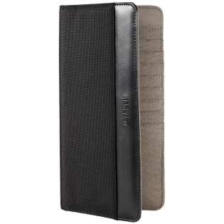 Portemonnee gemaakt van slijtvaste nylon met een decoratieve PU rand. Verschillende gleuven voor creditcards en een extra ruimte voor visitekaartjes. Eén grote zak met ritssluiting. Elegante voering in bruine kleur.