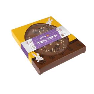 Chocolade paasei (melk crispy) ca. 85 gram in een standaard doosje voorzien van een full colour bedrukte sleeve. Chocolade paasei (melk crispy) ca. 85 gram in een standaard doosje voorzien van een full colour bedrukte sleeve.