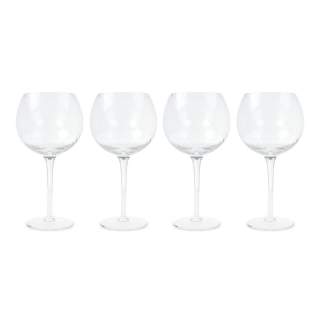 Diese vier Opacity Weingläser sind aus klarem Glas gefertigt und haben ein schönes Schleuderglasmuster. Sie sind dünne und klare Weingläser mit einem perfekten Kontrast zwischen Luxus und Skurrilität. Entwurf von Studio Byon. Geliefert in einem Geschenkkarton.
Diese vier Opacity Weingläser sind aus klarem Glas gefertigt und haben ein schönes Schleuderglasmuster. Sie sind dünne und klare Weingläser mit einem perfekten Kontrast zwischen Luxus und Skurrilität. Entwurf von Studio Byon. Geliefert in einem Geschenkkarton.