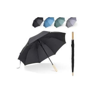 Parapluie bâton en R-PET avec un manche en bois au design emblématique. Grâce à sa monture en fibre de verre, ce parapluie à une excellente résistante aux vents. Ces embouts sont en bambou et son manche est en métal pour un meilleur recyclage. L'aspect de sa toile chinée lui donne un look luxueux (le noir est de couleur unie).