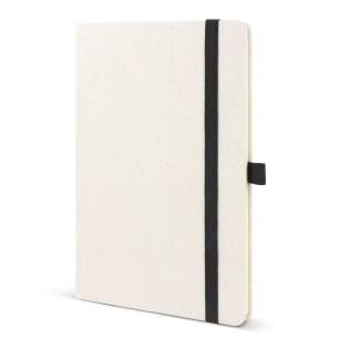 Verbessern Sie Ihr Schreiberlebnis mit diesem umweltbewussten Notizbuch! Hergestellt aus recycelter Baumwolle & R-PET, beherbergt es FSC-zertifizierte 70gsm Seiten. Erweitert mit einem breiteren Gummiband, Stiftschlaufe und Leseband - Ihr nachhaltiger Begleiter für organisierte und bewusste Notizen. Hergestellt aus GRS-zertifiziertem Material. Verbessern Sie Ihr Schreiberlebnis mit diesem umweltbewussten Notizbuch! Hergestellt aus recycelter Baumwolle & R-PET, beherbergt es FSC-zertifizierte 70gsm Seiten. Erweitert mit einem breiteren Gummiband, Stiftschlaufe und Leseband - Ihr nachhaltiger Begleiter für organisierte und bewusste Notizen. Hergestellt aus GRS-zertifiziertem Material.