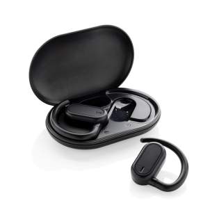 Ecouteurs sans fil au design unique, fabriquées en ABS recyclé certifié RCS (Recycled Claim Standard). Les écouteurs ne pénètrent pas dans l'oreille mais sont portés sur l'oreille, ce qui vous permet d'entendre votre environnement tout en écoutant de la musique. Contenu recyclé total : 58 % sur la base du poids total de l'article. La certification RCS garantit une chaîne d'approvisionnement entièrement certifiée pour les matériaux recyclés. Les écouteurs parfaitement adaptés sont dotés d'une batterie de 30 mAh et peuvent être rechargés dans l'étui de charge de 200 mAh en 1,5 heure. La durée d'écoute à volume moyen est d'environ 5 heures. Avec BT 5.3 pour une connexion optimale. Distance de fonctionnement jusqu'à 10 mètres. Avec micro et écouteur. Câble de chargement en TPE recyclé certifié RCS inclus. Emballé dans un emballage kraft FSC® mix. Article et accessoires 100% sans PVC.<br /><br />PVC free: true Ecouteurs sans fil au design unique, fabriquées en ABS recyclé certifié RCS (Recycled Claim Standard). Les écouteurs ne pénètrent pas dans l'oreille mais sont portés sur l'oreille, ce qui vous permet d'entendre votre environnement tout en écoutant de la musique. Contenu recyclé total : 58 % sur la base du poids total de l'article. La certification RCS garantit une chaîne d'approvisionnement entièrement certifiée pour les matériaux recyclés. Les écouteurs parfaitement adaptés sont dotés d'une batterie de 30 mAh et peuvent être rechargés dans l'étui de charge de 200 mAh en 1,5 heure. La durée d'écoute à volume moyen est d'environ 5 heures. Avec BT 5.3 pour une connexion optimale. Distance de fonctionnement jusqu'à 10 mètres. Avec micro et écouteur. Câble de chargement en TPE recyclé certifié RCS inclus. Emballé dans un emballage kraft FSC® mix. Article et accessoires 100% sans PVC.<br /><br />PVC free: true