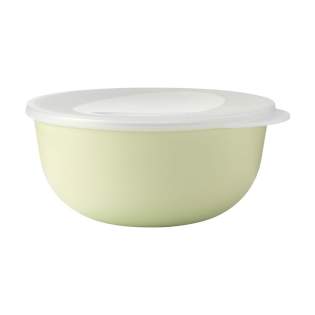 Reusable food bowl with transparent lid made from 100% recyclable PP. Ideal for use on the road or for lunch at school or work. Can also be used as a fresh food box. This food bowl and its contents must be transported upright to prevent leaks. Suitable for the microwave. BPA-free. Not dishwasher-safe. Made in Germany. Capacity 1,000 ml. Reusable food bowl with transparent lid made from 100% recyclable PP. Ideal for use on the road or for lunch at school or work. Can also be used as a fresh food box. This food bowl and its contents must be transported upright to prevent leaks. Suitable for the microwave. BPA-free. Not dishwasher-safe. Made in Germany. Capacity 1,000 ml.