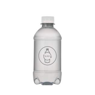 330 ml natürliches Quellwasser in einer transparenten Flasche mit Drehverschluß. Farbe Kappe transparent. 330 ml natürliches Quellwasser in einer transparenten Flasche mit Drehverschluß. Farbe Kappe transparent.