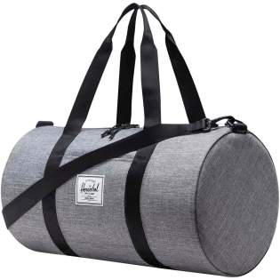 Ce sac classique est conçu pour la salle de sport et suffisamment polyvalent pour les courts déplacements. Le sac est fabriqué à partir de tissu et de doublure EcoSystem™ 600D, tous deux fabriqués à partir de bouteilles d'eau post-consommation 100 % recyclées. Fermeture à glissière avec cordons Prusik, poignées de transport en sangle lisse, bandoulière amovible en sangle lisse et pochette de rangement à l'avant.
Ce sac classique est conçu pour la salle de sport et suffisamment polyvalent pour les courts déplacements. Le sac est fabriqué à partir de tissu et de doublure EcoSystem™ 600D, tous deux fabriqués à partir de bouteilles d'eau post-consommation 100 % recyclées. Fermeture à glissière avec cordons Prusik, poignées de transport en sangle lisse, bandoulière amovible en sangle lisse et pochette de rangement à l'avant.