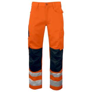 • broek in easycare materiaal van polyester/katoen dat zorgt voor een goed behoud van vorm en kleur<br />• twee achterzakken met klep en velcrosluiting<br />• beenzakken met apart zakje voor telefoon, pen en gereedschap<br />• duimstokzak met mesknoop<br />• voorgevormde knieën<br />• verstelbare kniezakken aan de binnenzijde (twee hoogtes)<br />• versteviging aan de duimstokzak en kniezakken<br />• de maten C42-C64 kunnen verlengd worden met 5 cm (extra zoom) • broek in easycare materiaal van polyester/katoen dat zorgt voor een goed behoud van vorm en kleur<br />• twee achterzakken met klep en velcrosluiting<br />• beenzakken met apart zakje voor telefoon, pen en gereedschap<br />• duimstokzak met mesknoop<br />• voorgevormde knieën<br />• verstelbare kniezakken aan de binnenzijde (twee hoogtes)<br />• versteviging aan de duimstokzak en kniezakken<br />• de maten C42-C64 kunnen verlengd worden met 5 cm (extra zoom)