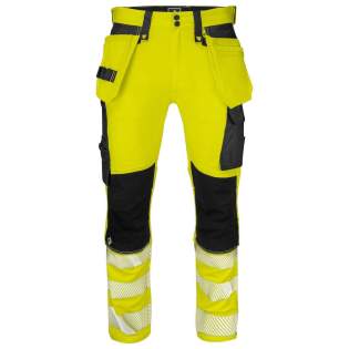 • broek in volledige stretch<br />• stretch in 4 richtingen aan de dijen en het zitvlak, stretch in 2 richtingen aan de achterkant van de knieën en aan de buitenkant van het onderbeen<br />• spijkerzakken met extra compartimenten en Cordura® verstevigingen binnenin <br />• moderne pasvorm<br />• ruime beenzakken aan beide zijden<br />• linkerbeenzak met apart compartiment voor telefoon met velcro afsluitbaar en lus voor badgehouder<br />• rechterbeenzak met meterzak en mesknoop<br />• verstevigde achterzakken in Cordura® <br />• voorgevormde knieën <br />• ventilatie openingen in mesh met ritssluiting aan de achterzijde en ook in de tailleband<br />• extra ventilatie openingen aan de achterzijde van knieën <br />• verstelbare kniezakken aan de binnenzijde (twee hoogtes) met Kevlar® stretch verstevigd aan de buitenkant<br />• gesealde en gesegmenteerde reflectiebanden van 3M<br />• velcro lussen om extra hamerlussen te bevestigen<br />• mogelijkheid om het Molle-systeem te bevestigen <br />• ritssluiting aan de kuiten, regelbaar met trekkoord • broek in volledige stretch<br />• stretch in 4 richtingen aan de dijen en het zitvlak, stretch in 2 richtingen aan de achterkant van de knieën en aan de buitenkant van het onderbeen<br />• spijkerzakken met extra compartimenten en Cordura® verstevigingen binnenin <br />• moderne pasvorm<br />• ruime beenzakken aan beide zijden<br />• linkerbeenzak met apart compartiment voor telefoon met velcro afsluitbaar en lus voor badgehouder<br />• rechterbeenzak met meterzak en mesknoop<br />• verstevigde achterzakken in Cordura® <br />• voorgevormde knieën <br />• ventilatie openingen in mesh met ritssluiting aan de achterzijde en ook in de tailleband<br />• extra ventilatie openingen aan de achterzijde van knieën <br />• verstelbare kniezakken aan de binnenzijde (twee hoogtes) met Kevlar® stretch verstevigd aan de buitenkant<br />• gesealde en gesegmenteerde reflectiebanden van 3M<br />• velcro lussen om extra hamerlussen te bevestigen<br />• mogelijkheid om het Molle-systeem te bevestigen <br />• ritssluiting aan de kuiten, regelbaar met trekkoord
