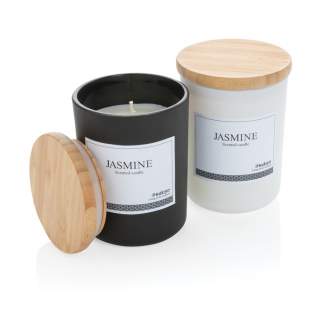 Create warmth and cosiness in your home with this Ukiyo scented candle. Enjoy the subtle jasmin scent that is released. The scented candle comes in an elegant jar with bamboo lid.