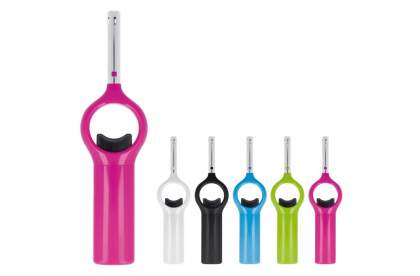 This utility lighter comes in bright colours and it will light up every party. This lighter will mainly be used to light up the barbecue or when lighting candles. The lighter is ideal to avoid burning your hands when lighting up a candle.