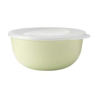 Bol alimentaire réutilisable avec couvercle transparent en PP 100% recyclable. Idéal pour une utilisation pendant les déplacements ou pour le déjeuner à l'école ou au travail. Peut également être utilisée comme boîte à aliments frais. Ce bol alimentaire et son contenu doivent être transportés à la verticale pour éviter les fuites. Convient au micro-ondes. Sans BPA. Ne passe pas au lave-vaisselle. Fabriqué en Allemagne. Capacité 1.000 ml. Bol alimentaire réutilisable avec couvercle transparent en PP 100% recyclable. Idéal pour une utilisation pendant les déplacements ou pour le déjeuner à l'école ou au travail. Peut également être utilisée comme boîte à aliments frais. Ce bol alimentaire et son contenu doivent être transportés à la verticale pour éviter les fuites. Convient au micro-ondes. Sans BPA. Ne passe pas au lave-vaisselle. Fabriqué en Allemagne. Capacité 1.000 ml.