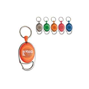 Frosty card holder with retractable cord. Use the hook to attach it to your belt or bag. Length of cord: 600mm. 