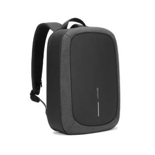 Faites l'expérience d'un design moderne et d'une sécurité renforcée avec le Bobby Edge , avec sa conception antivol et fermeture à zip métallique autobloquante, ce sac à dos protège vos effets personnels. Sa construction légère mais durable, ainsi que son extérieur déperlant et sa fermeture à zip étanche, garantissent une protection contre les éléments extérieurs. L'organisation intelligente de l'intérieur permet d'accéder facilement à l'essentiel. L'ajout d'une poche arrière discrète protégée par RFID et d'une poche cachée pour dispositif de repérage renforce la commodité et la sécurité lors de vos aventures quotidiennes. Le Bobby Edge allie un design moderne à des caractéristiques de sécurité avancées, offrant un voyage élégant et protégé à l'explorateur moderne. Le sac à dos est déperlant et produit avec des matériaux recyclés, avec le traçage AWARE™ qui valide l'utilisation authentique de matériaux recyclés. 14% de contenu recyclé. Modèle déposé®<br /><br />FitsLaptopTabletSizeInches: 16.0<br />PVC free: true