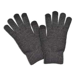 La paire de gants parfaite à combiner avec le Scarf Exclusive (1482) et le Hat Exclusive (1462) et vous obtenez un ensemble complet pour l'hiver ! Fabriqués à partir de matériaux de haute qualité (42 % acrylique, 30 % nylon et 28 % PB), ces gants sont bien chauds et offrent un look élégant. Les gants sont de taille unique et conviennent parfaitement aux hommes et aux femmes. Utilisable également sur un écran tactile. Personnalisez les gants avec une broderie sophistiquée, une petite étiquette PU gravée au laser ou une subtile étiquette tissée.