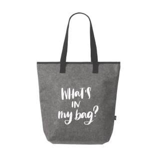 WoW! Royale koeltas van RPET kwaliteitsvilt. Met isolerende, aluminium binnenzijde. Deze shopper heeft een handige klittenbandsluiting en draaglussen. Zeer geschikt voor het vervoeren van diepvriesproducten. GRS-gecertificeerd. Totaal gerecycled materiaal: 75%. Inhoud ca. 15 liter. WoW! Royale koeltas van RPET kwaliteitsvilt. Met isolerende, aluminium binnenzijde. Deze shopper heeft een handige klittenbandsluiting en draaglussen. Zeer geschikt voor het vervoeren van diepvriesproducten. GRS-gecertificeerd. Totaal gerecycled materiaal: 75%. Inhoud ca. 15 liter.