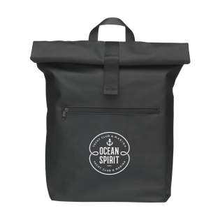 WoW! Sac à dos pour ordinateur portable 'roll-top' pratique, robuste et spacieux avec une poche zippée supplémentaire sur le devant. Ce sac à dos est doté d'une fermeture pratique à enroulement avec Velcro en haut ainsi que d'une fermeture éclair. Fabriqué en PU hydrofuge, 5% PU recyclé et 42% polyester recyclé. Le sac à dos est doté d'une doublure soigneusement finie en PET recyclé et est entièrement équipé. L'intérieur spacieux dispose d'un compartiment spécial pour ordinateur portable pour le transport en toute sécurité d'un ordinateur portable (jusqu'à 15,6 pouces) ou d'une tablette. Vous trouverez également plusieurs poches intérieures pour le rangement organisé d'un téléphone, de papeterie ou d'autres accessoires. En utilisant l'élastique à l'intérieur, une gourde reste bien en place. Également fourni avec une sangle de transport pratique. Pour plus de confort, le dos et les bretelles réglables sont dotés de mousse souple. Ce sac à dos est parfait pour un usage quotidien et vous pouvez facilement l'emmener à l'école ou au travail. Certifié RCS. Matière recyclée totale : 47%. Capacité env. 19 litres. WoW! Sac à dos pour ordinateur portable 'roll-top' pratique, robuste et spacieux avec une poche zippée supplémentaire sur le devant. Ce sac à dos est doté d'une fermeture pratique à enroulement avec Velcro en haut ainsi que d'une fermeture éclair. Fabriqué en PU hydrofuge, 5% PU recyclé et 42% polyester recyclé. Le sac à dos est doté d'une doublure soigneusement finie en PET recyclé et est entièrement équipé. L'intérieur spacieux dispose d'un compartiment spécial pour ordinateur portable pour le transport en toute sécurité d'un ordinateur portable (jusqu'à 15,6 pouces) ou d'une tablette. Vous trouverez également plusieurs poches intérieures pour le rangement organisé d'un téléphone, de papeterie ou d'autres accessoires. En utilisant l'élastique à l'intérieur, une gourde reste bien en place. Également fourni avec une sangle de transport pratique. Pour plus de confort, le dos et les bretelles réglables sont dotés de mousse souple. Ce sac à dos est parfait pour un usage quotidien et vous pouvez facilement l'emmener à l'école ou au travail. Certifié RCS. Matière recyclée totale : 47%. Capacité env. 19 litres.
