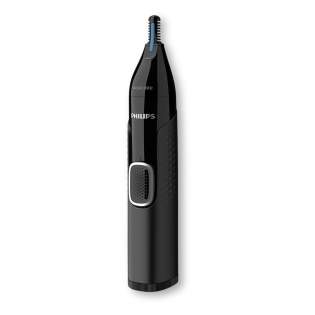 Cette tondeuse Philips permet de couper en douceur tous les poils avec détail et précision. La tondeuse est dotée d'une technologie de protection de la peau qui vous permet de couper les poils sans risque d'entailles ou de coupures. De plus, la tondeuse est équipée d'un élément de coupe double face qui vous permet d'atteindre et de couper les poils sans effort, quel que soit l'angle ou la direction. Accessoires inclus Peigne de précision, peigne à sourcils, peigne de précision de 3 mm, peigne de précision de 5 mm. Cette tondeuse Philips permet de couper en douceur tous les poils avec détail et précision. La tondeuse est dotée d'une technologie de protection de la peau qui vous permet de couper les poils sans risque d'entailles ou de coupures. De plus, la tondeuse est équipée d'un élément de coupe double face qui vous permet d'atteindre et de couper les poils sans effort, quel que soit l'angle ou la direction. Accessoires inclus Peigne de précision, peigne à sourcils, peigne de précision de 3 mm, peigne de précision de 5 mm.