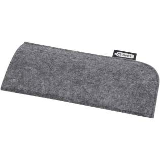 Pochette soignée pour lunettes/lunettes de soleil en feutrine recyclée certifiée GRS de haute qualité, douce et durable. Avec une poche ouverte pour y glisser facilement vos lunettes afin de les protéger lorsqu'elles ne sont pas utilisées. Pochette soignée pour lunettes/lunettes de soleil en feutrine recyclée certifiée GRS de haute qualité, douce et durable. Avec une poche ouverte pour y glisser facilement vos lunettes afin de les protéger lorsqu'elles ne sont pas utilisées.