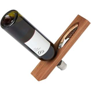 Wijnhouderset van acacia hout. De set bevat een kelnersmes met een kurkentrekker en een intrekbaar foliemes, en functioneert ook als wijnfleshouder. Een perfect cadeau voor wijnliefhebbers. Wijnhouderset van acacia hout. De set bevat een kelnersmes met een kurkentrekker en een intrekbaar foliemes, en functioneert ook als wijnfleshouder. Een perfect cadeau voor wijnliefhebbers.