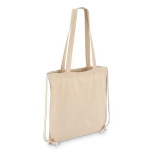 Klassische Tragetasche aus 140 g/m² Baumwolle mit langen Griffen und zusätzlichem Kordelzugverschluss für zusätzliche Vielseitigkeit. Kann wie eine Standardtasche getragen oder wie ein Kordelzugbeutel gesichert werden. Oeko-Tex®-zertifiziert. Ideal für den täglichen Gebrauch, als Werbegeschenk oder für Aktionen im Einzelhandel.
Klassische Tragetasche aus 140 g/m² Baumwolle mit langen Griffen und zusätzlichem Kordelzugverschluss für zusätzliche Vielseitigkeit. Kann wie eine Standardtasche getragen oder wie ein Kordelzugbeutel gesichert werden. Oeko-Tex®-zertifiziert. Ideal für den täglichen Gebrauch, als Werbegeschenk oder für Aktionen im Einzelhandel.
