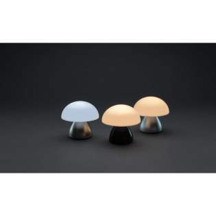 Trendy re-chargeable and portable table lamp that will look good both on your desk or in your living room. Made with RCS certified recycled ABS and RCS certified recycled aluminum. Total recycled content: 84% based on total item weight. RCS certifica...