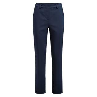 BESCHIKBAAR VANAF EIND FEBRUARI!<br />Deze comfortabele broek met een stretch taille zorgt ervoor dat je er de hele dag goed uitziet en je goed voelt. Combineer ze met het Patch Pocket Overshirt of Modern Zip Overshirt voor een complete Modern Suit. Perfect in combinatie met laarzen of sneakers. BESCHIKBAAR VANAF EIND FEBRUARI!<br />Deze comfortabele broek met een stretch taille zorgt ervoor dat je er de hele dag goed uitziet en je goed voelt. Combineer ze met het Patch Pocket Overshirt of Modern Zip Overshirt voor een complete Modern Suit. Perfect in combinatie met laarzen of sneakers.